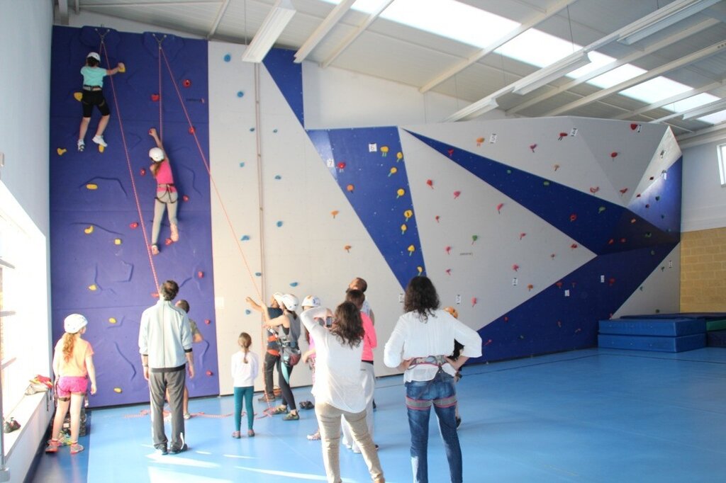 Inaugurada a Parede de Escalada Indoor em Fermentelos