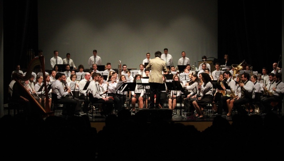 Oito maestros e um compositor convidado no concerto da Banda Filarmónica ARMAB