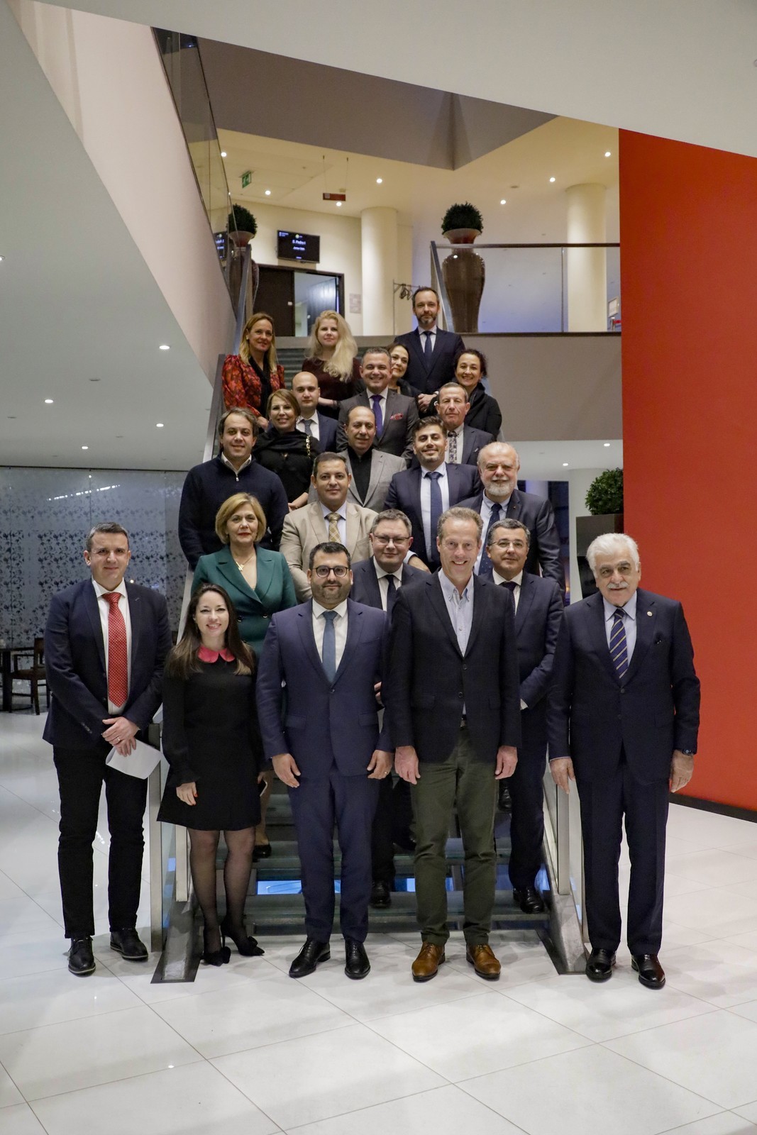Parlamentares do Mediterrâneo em Aveiro para conhecerem a estratégia de desenvolvimento sustentáv...