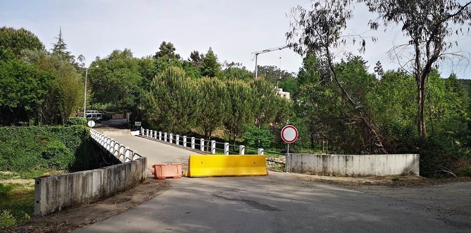 Câmara Municipal encerra Ponte de Cambra ao trânsito