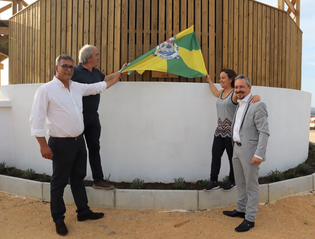 Miradouro das Fontainhas entregue à comunidade