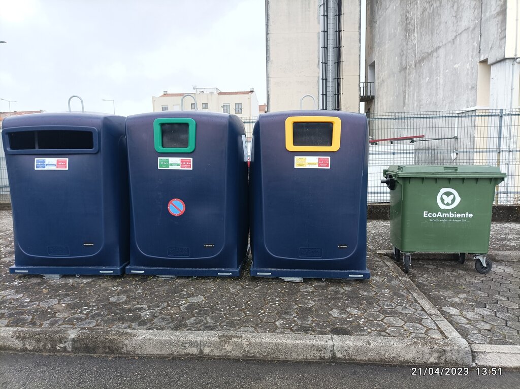 RECOLHA DE RESÍDUOS URBANOS