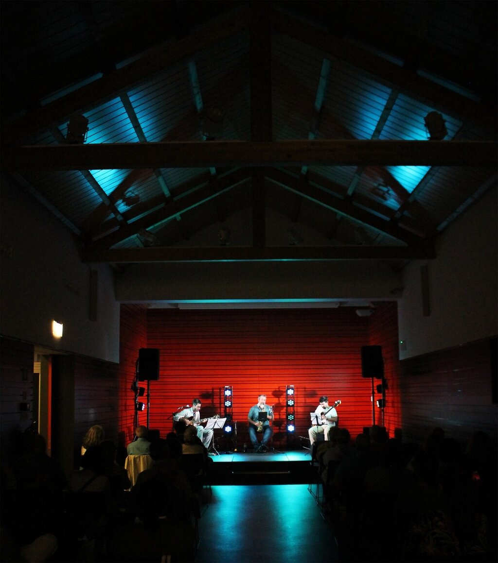 BRUNO PINHO TRIO ATUOU NA COMUR-MUSEU MUNICIPAL