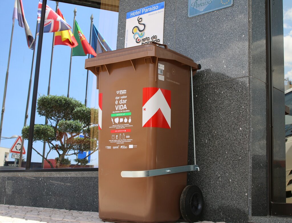 Recolha de resíduos seletivos é cinco vezes maior do que nos concelhos do Litoral Centro