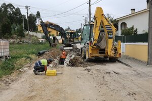 Arrancam trabalhos de pavimentação de 12 arruamentos em Eixo