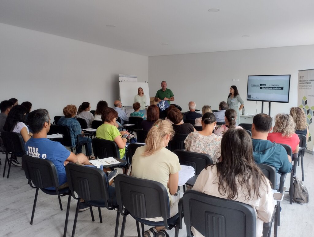 O projeto Albergaria A-Compostar atingiu o honroso marco das 200 famílias participantes!