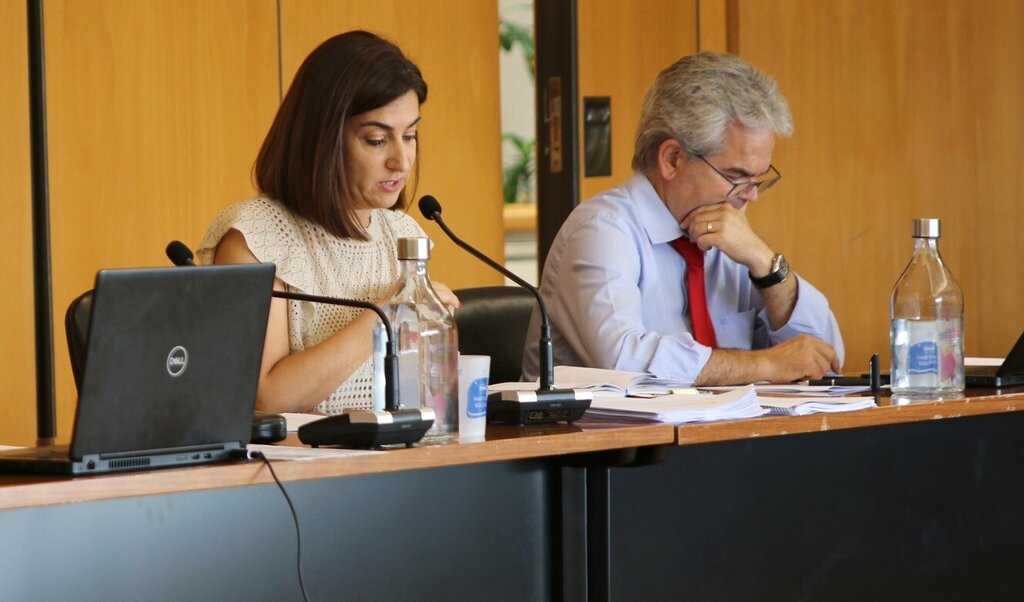 Câmara oferece livros de fichas a alunos do 1.º ciclo