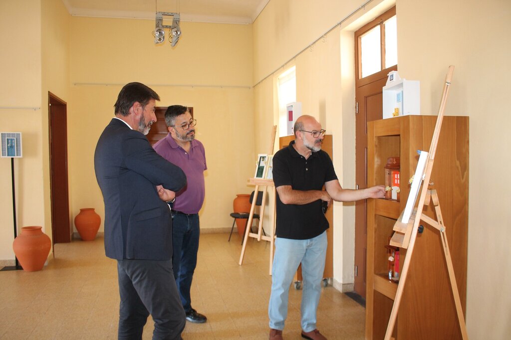 TÓ ZÉ BRANDÃO MOSTRA “PORTAS DAQUI E DALI” NO ESPAÇO ARTEVIVA