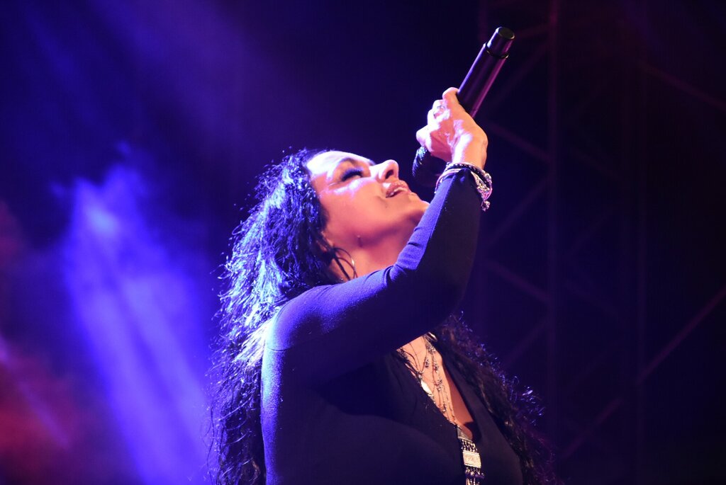 RITA GUERRA ENCANTOU A TORREIRA