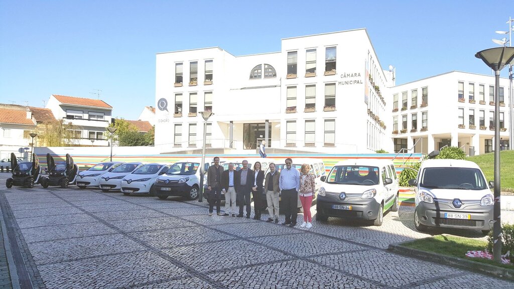 Nova frota elétrica vai poupar mais de 16 mil euros por ano em combustível à Câmara de Águeda e 1...