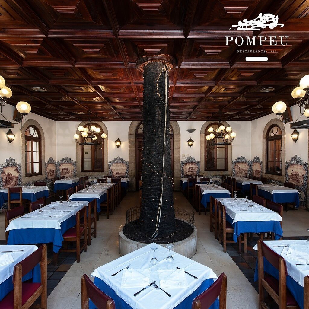 Voto de reconhecimento ao Pompeu dos Frangos