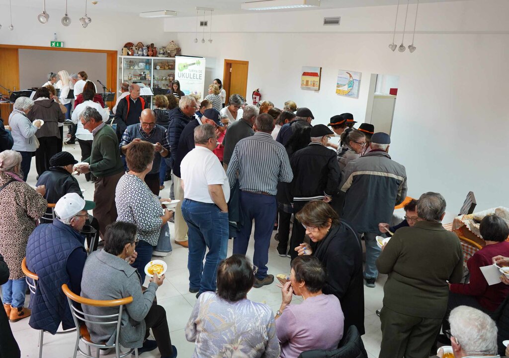 TARDE GANDARESA ENCERRA EM GRANDE AS COMEMORAÇÕES DO MÊS SÉNIOR