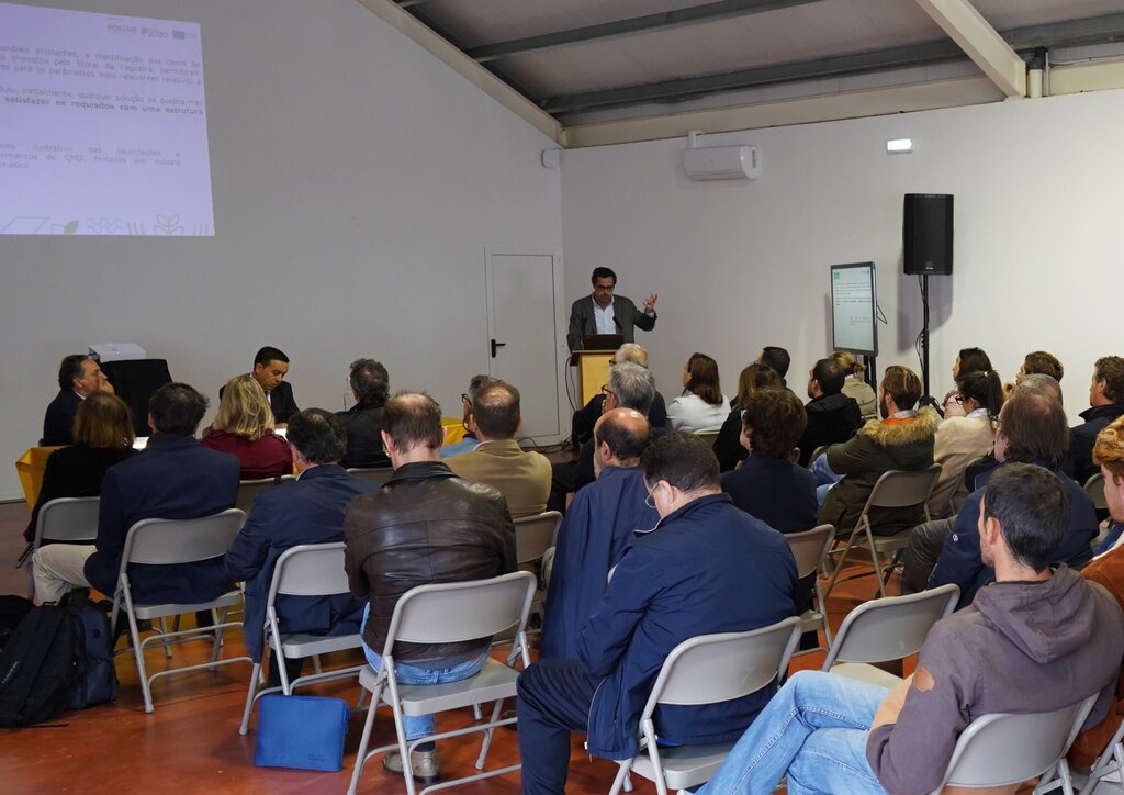 APRESENTADO ESTUDO SOBRE VIABILIDADE DE QUEBRA-MAR NA PRAIA DA VAGUEIRA