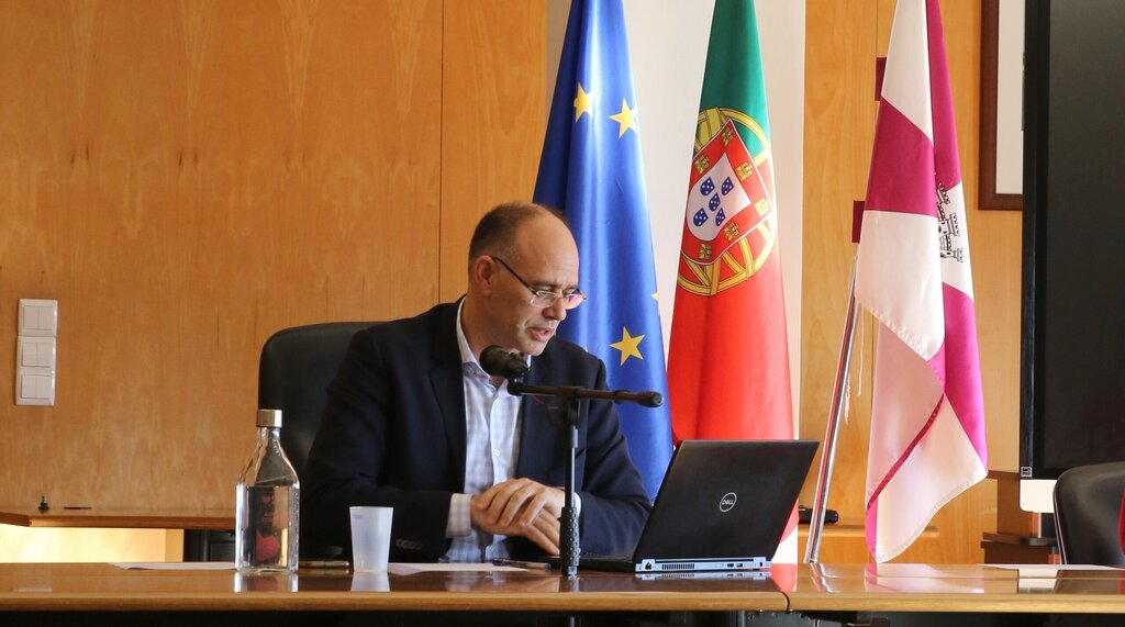 Reunião de Câmara esta quinta-feira