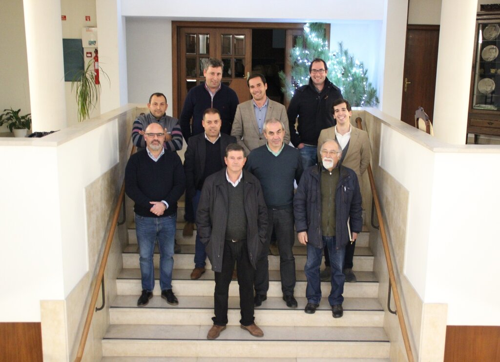 Desporto :: Câmara adianta Verbas da Época 2017/2018 a Associações Desportivas