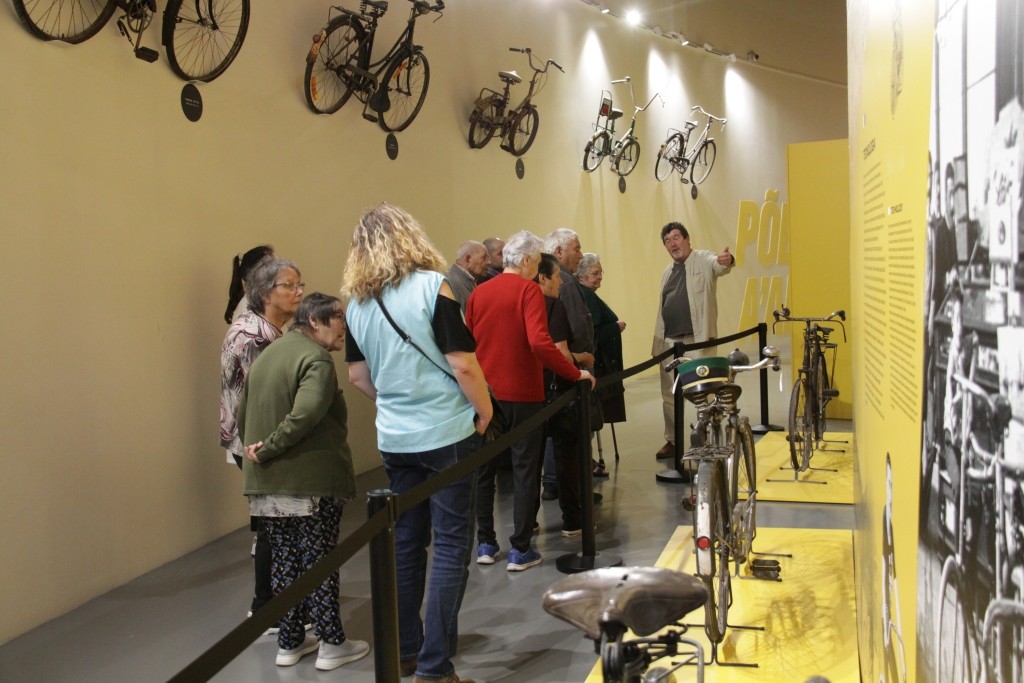 Seniores de IPSS visitam M2R