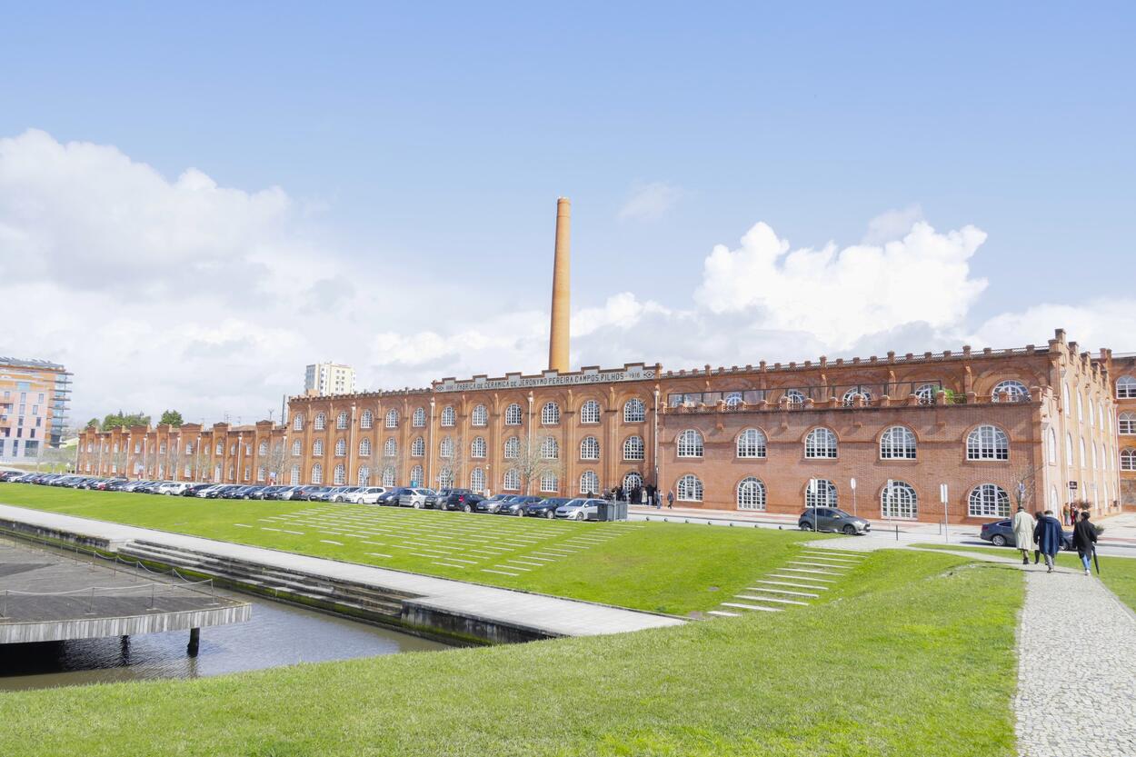 Atribuição de apoios de subsídios de carácter eventual emergentes e não emergentes