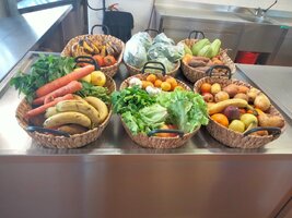 Campanha "Aqui, Fruta Feia não vai para o Lixo!” 