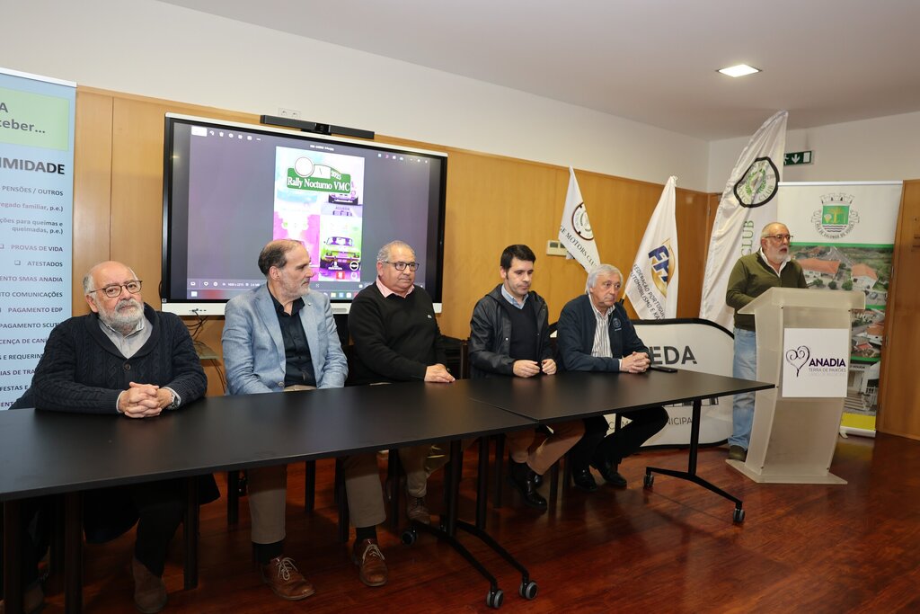 Rally Noturno de Automóveis Clássicos