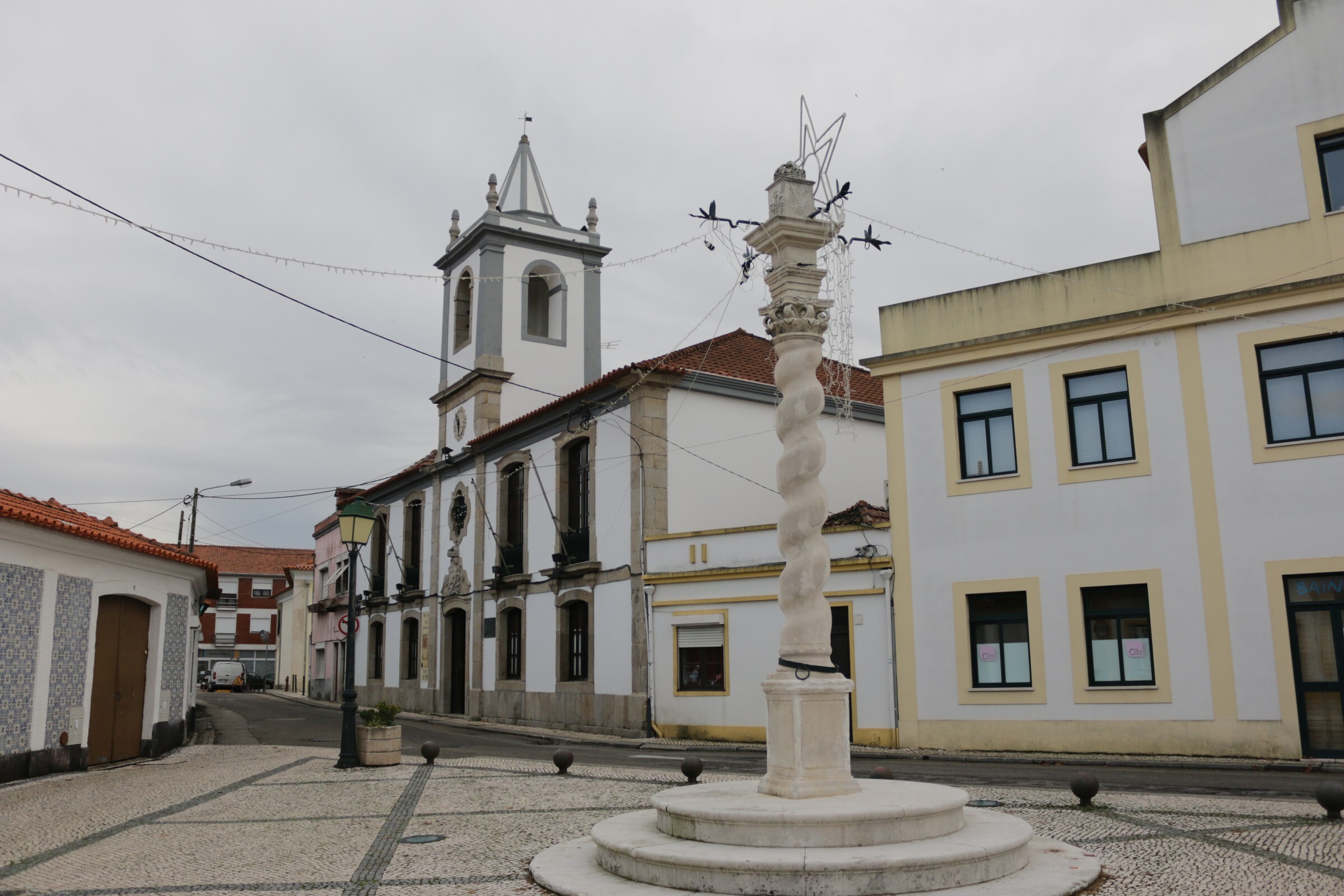 Doação dos Edifícios Sede das Juntas de Freguesia de Esgueira, Oliveirinha, Requeixo, Nossa Senho...