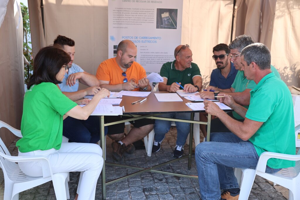 Protocolo para a vigilância móvel da floresta