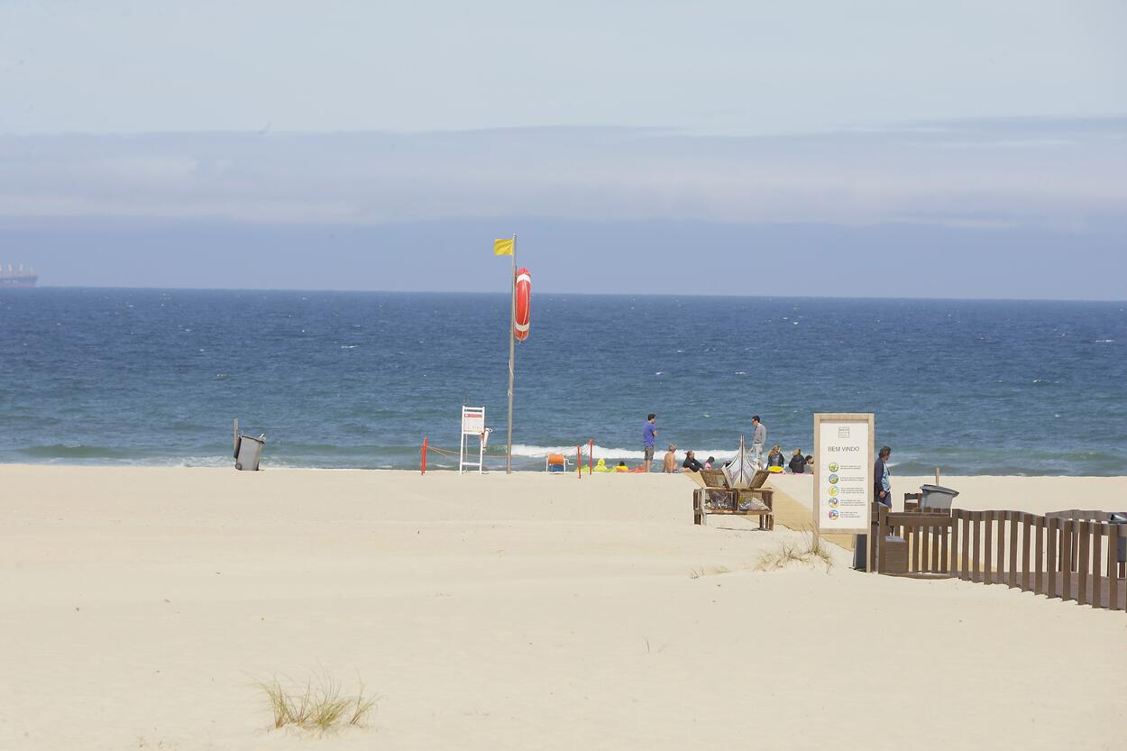 Hastear da Bandeira Azul em São Jacinto 