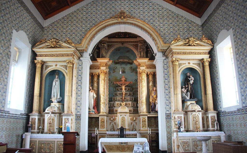 IGREJA PAROQUIAL DO MONTE RECEBE EUCARISTIA DE AÇÃO DE GRAÇAS DA SEMANA DO EMIGRANTE