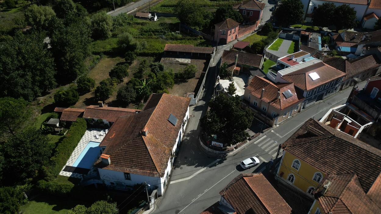 Adjudicação da requalificação da Praça Dr. Jaime Magalhães Lima, em Eixo