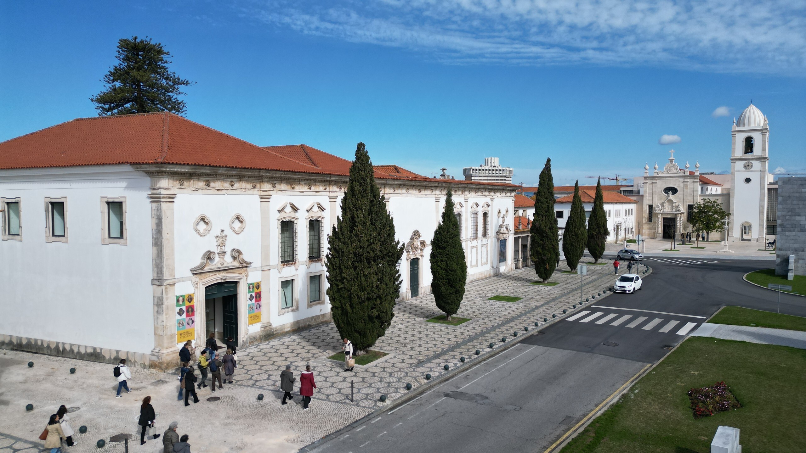 Museu de Aveiro / Santa Joana | Apresentação dos Catálogos das Coleções de Talha, Ourivesaria e T...