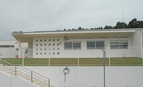 Município cede escola ao Centro Social de Mogofores