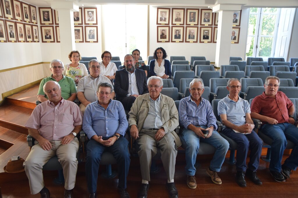 Município celebra acordos com 10 IPSS para o fornecimento de refeições escolares