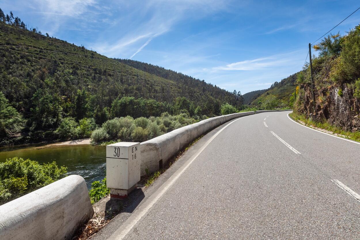 Estradas com História: EN 16 e EN 17