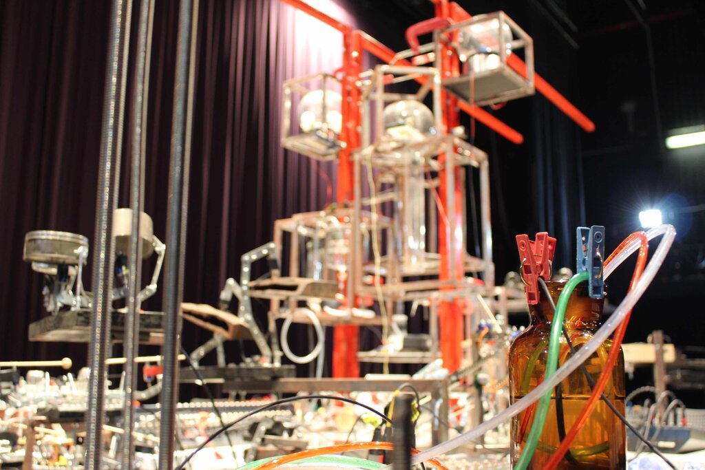 Albergarienses constroem instrumentos utópicos no Festival MI