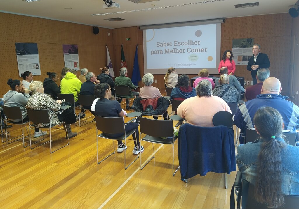 Sessão de informação para beneficiários do RSI