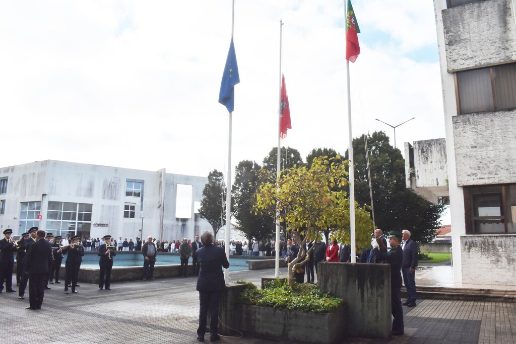 ACDM E GMB FORAM HOMENAGEADOS NA SESSÃO SOLENE EVOCATIVA DO 29 DE OUTUBRO