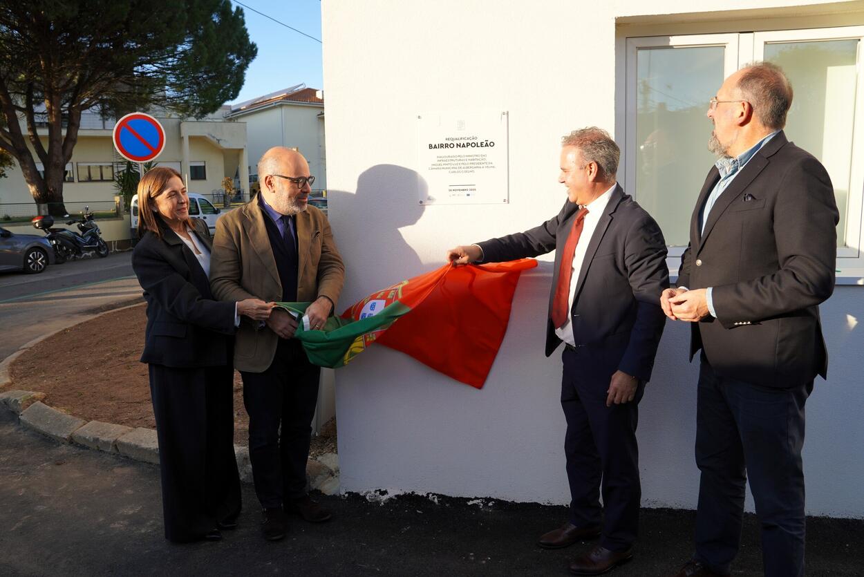 Ministro das Infraestruturas e Habitação inaugurou requalificação do Bairro de Napoleão