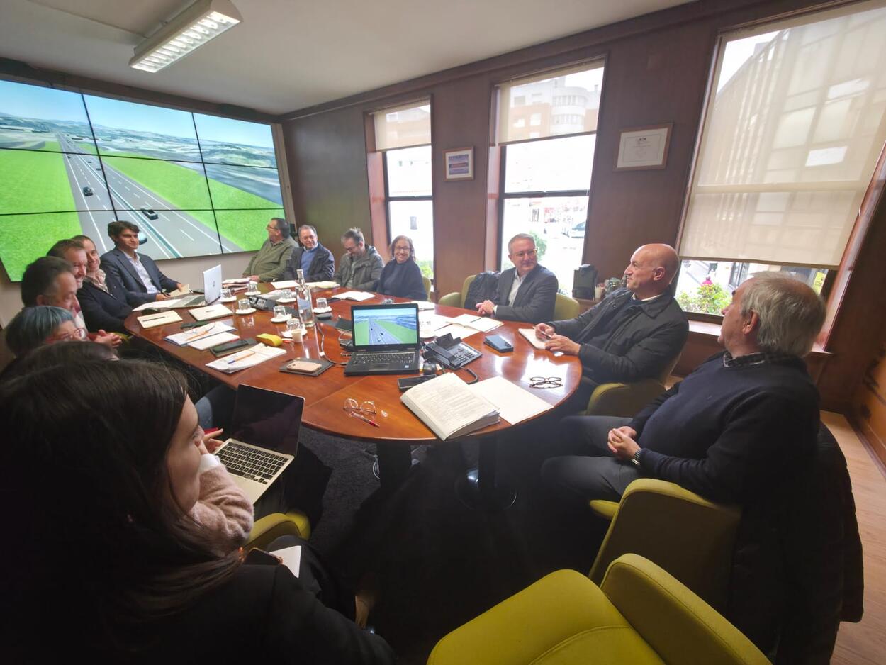 Municípios de Águeda e Aveiro têm reunião de trabalho sobre  Eixo Rodoviário Aveiro-Águeda