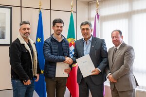 Município de Ílhavo renova cedência de uso/ comodato do “Bar do Jardim 31 de Agosto” à Fábrica da...