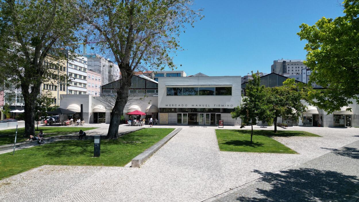 Hasta Pública para atribuição de lojas no Mercado Manuel Firmino 