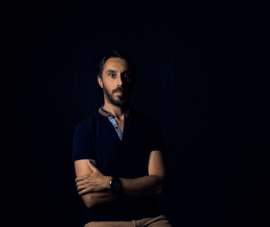 “Cléopatra, o Último Sopro” – livro  de Paulo Fidalgo lançado na Biblioteca Municipal no próximo ...