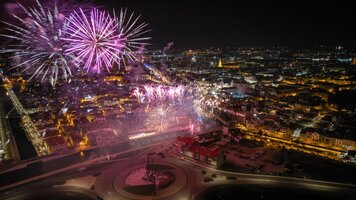 Concertos e espetáculo multimédia dão as Boas-Vindas a 2026