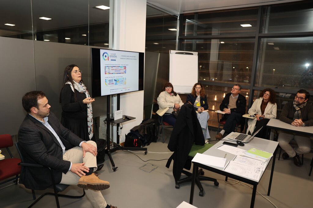 Município reúne com agentes do comércio local