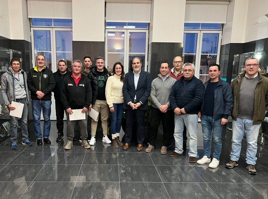 Celebração de protocolos com associações e JF