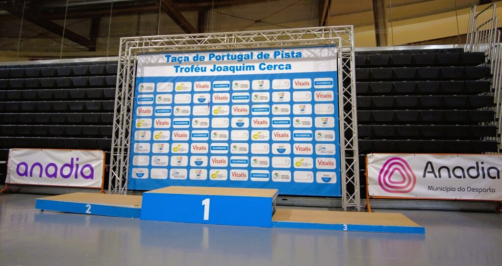 CAR de Anadia recebe Troféu Joaquim Cerca