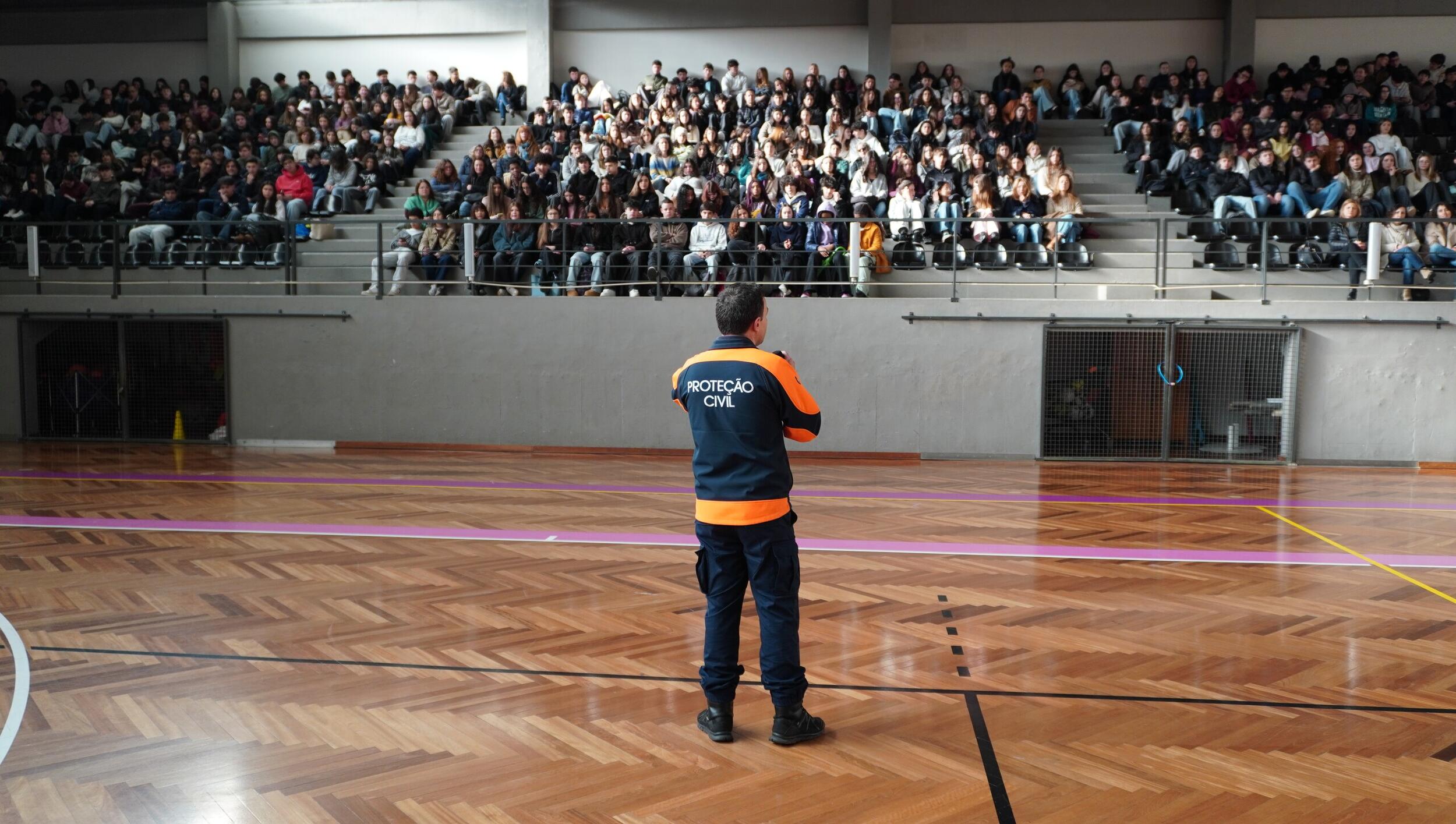 Emergência Médica e Violência no Namoro | Sensibilização para alunos do secundário 