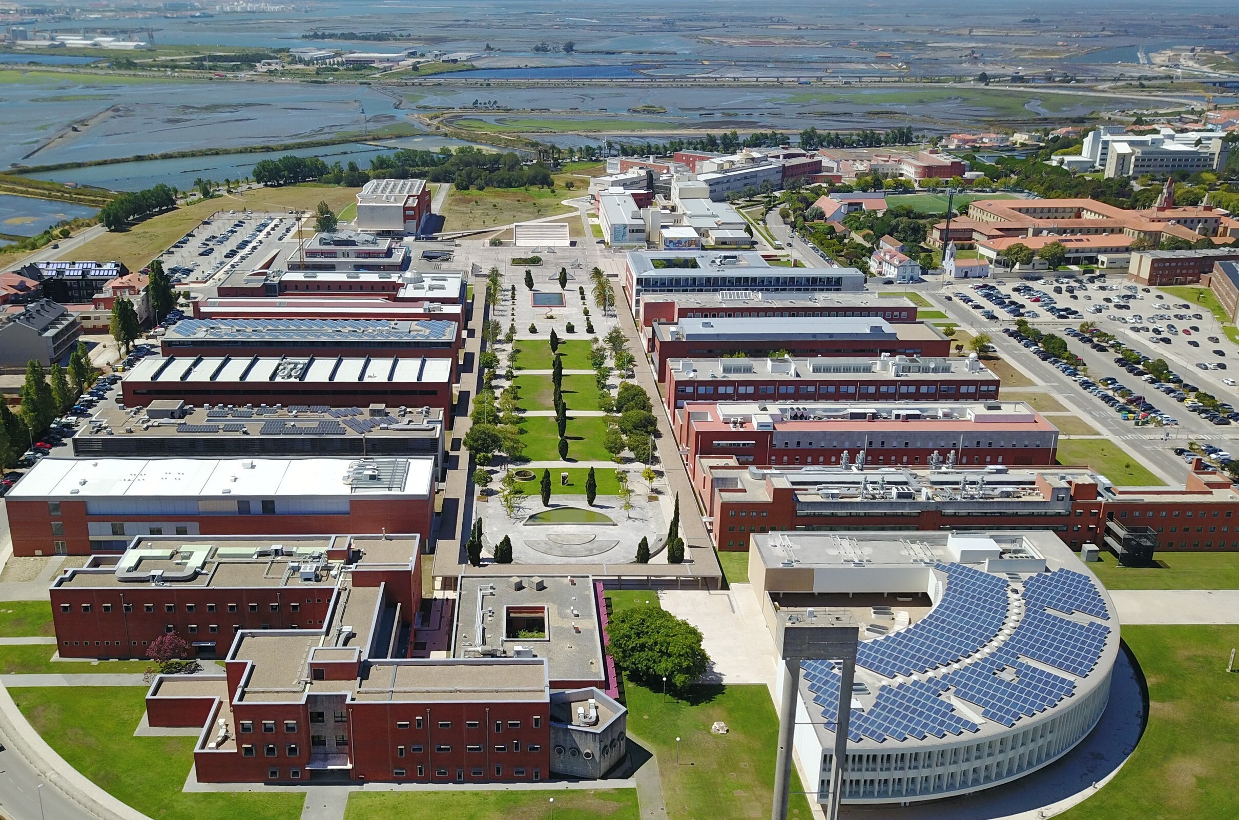 Isenção de taxa para a Universidade de Aveiro