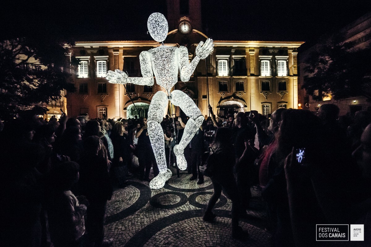 HASTA PÚBLICA PARA ATRIBUIÇÃO DE ESPAÇOS DE VENDA EM EVENTOS MUNICIPAIS