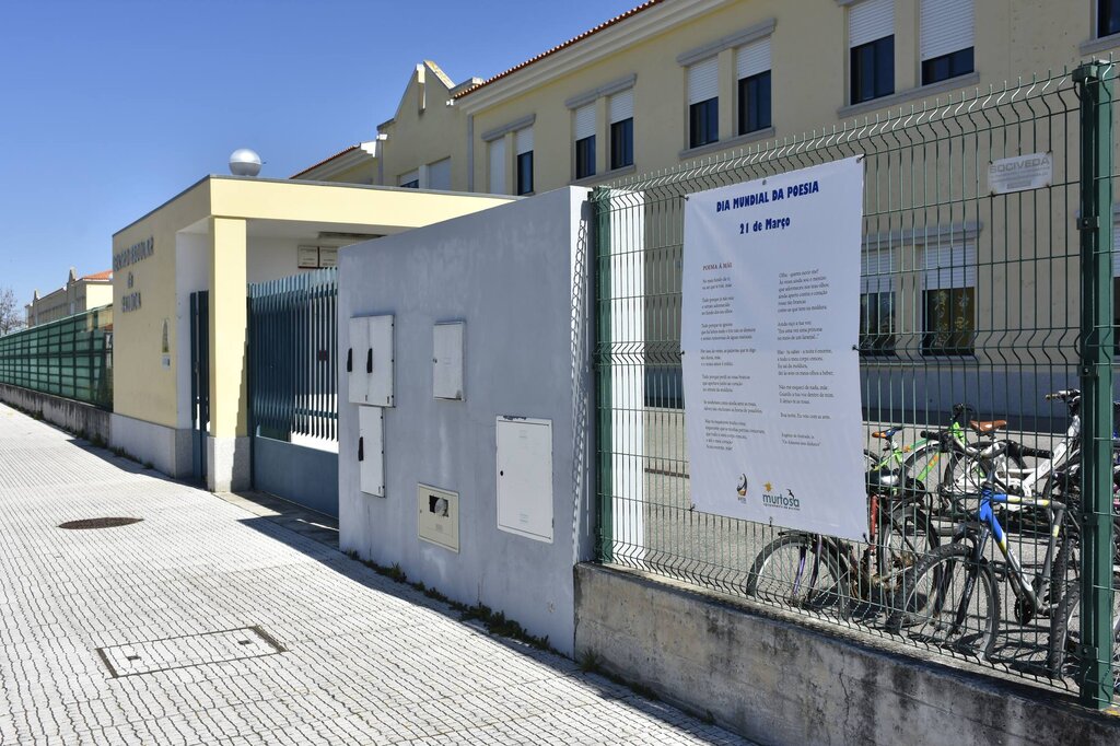 DIA MUNDIAL DA POESIA