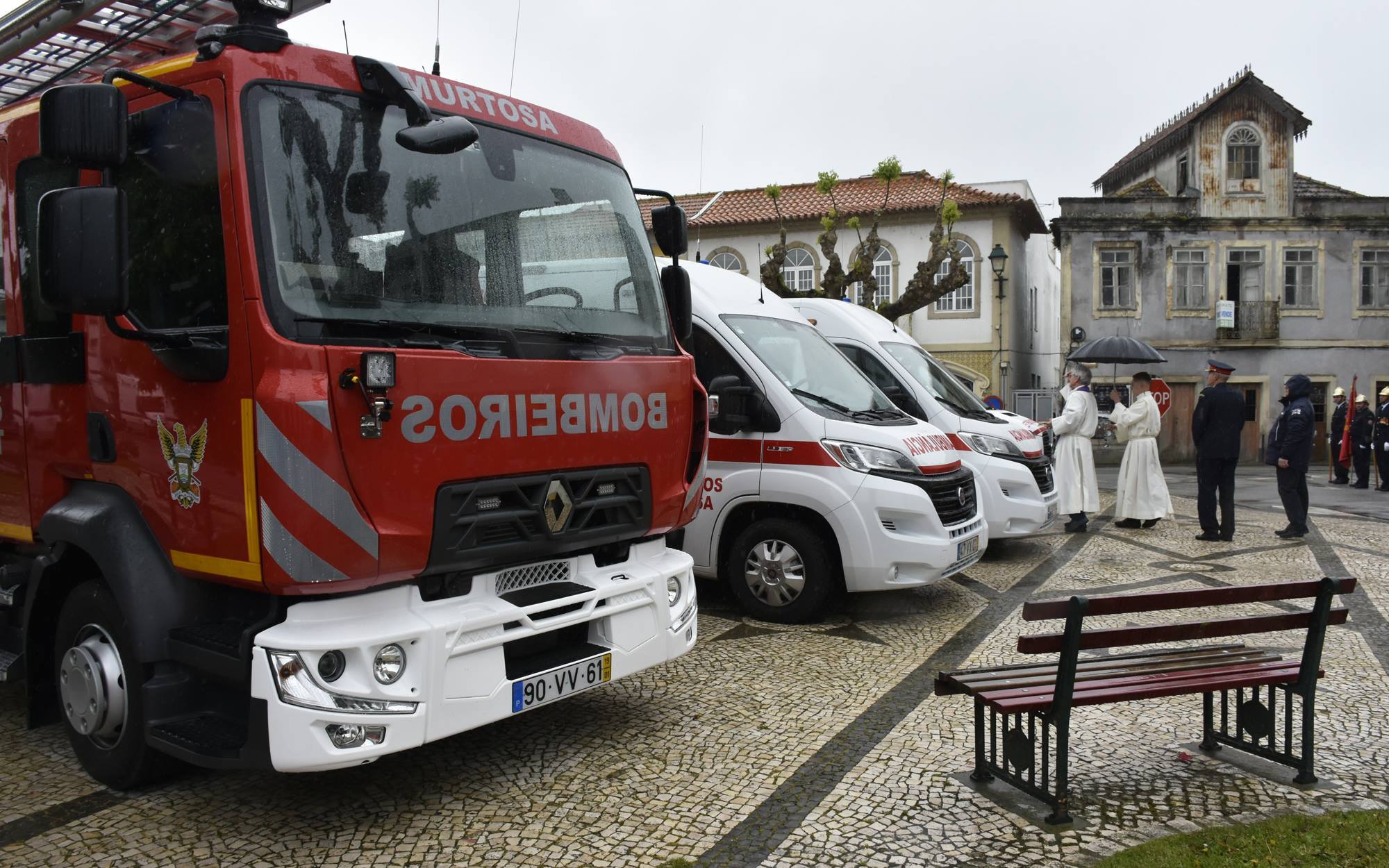 MUNICÍPIO DA MURTOSA COMPARTICIPA AQUISIÇÃO DE VIATURA DE DESENCARCERAMENTO E COMBATE A INCÊNDIOS