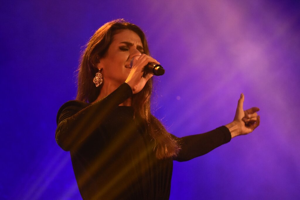 CUCA ROSETA ENCANTOU A TORREIRA